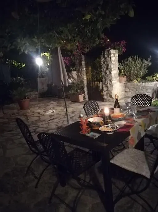 Casa Adriana Affascinante Casa In Pietra Villa Buseto Palizzolo