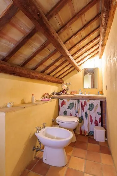 Chalet Casa Adriana Affascinante Casa In Pietra Villa Buseto Palizzolo Italy